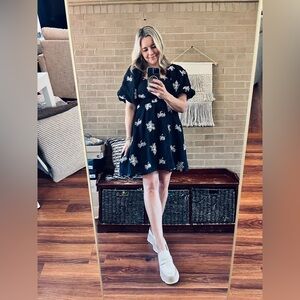 Chic Black and White Floral Mini Dress